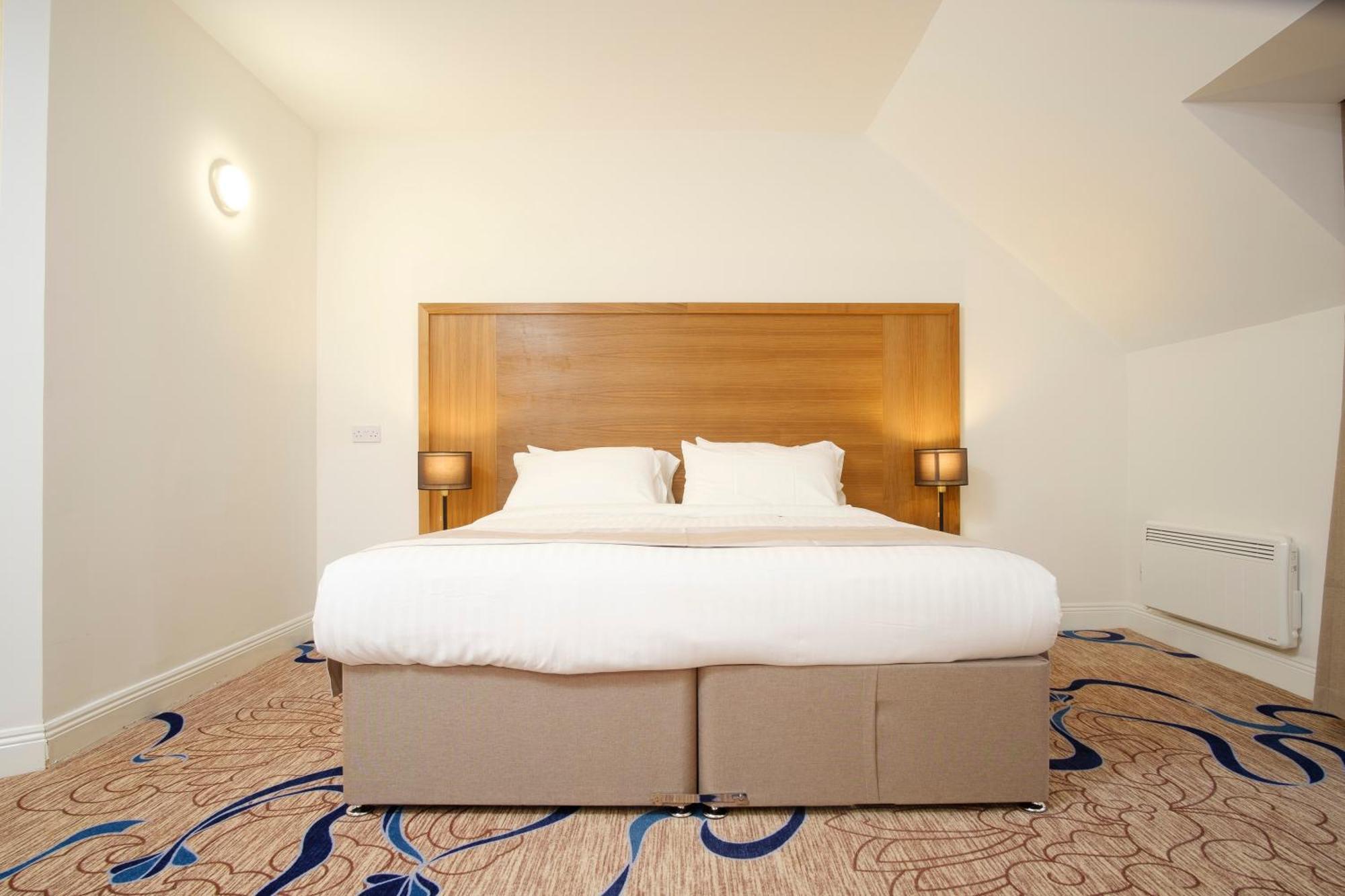 Kelpies Hotel פלקירק מראה חיצוני תמונה